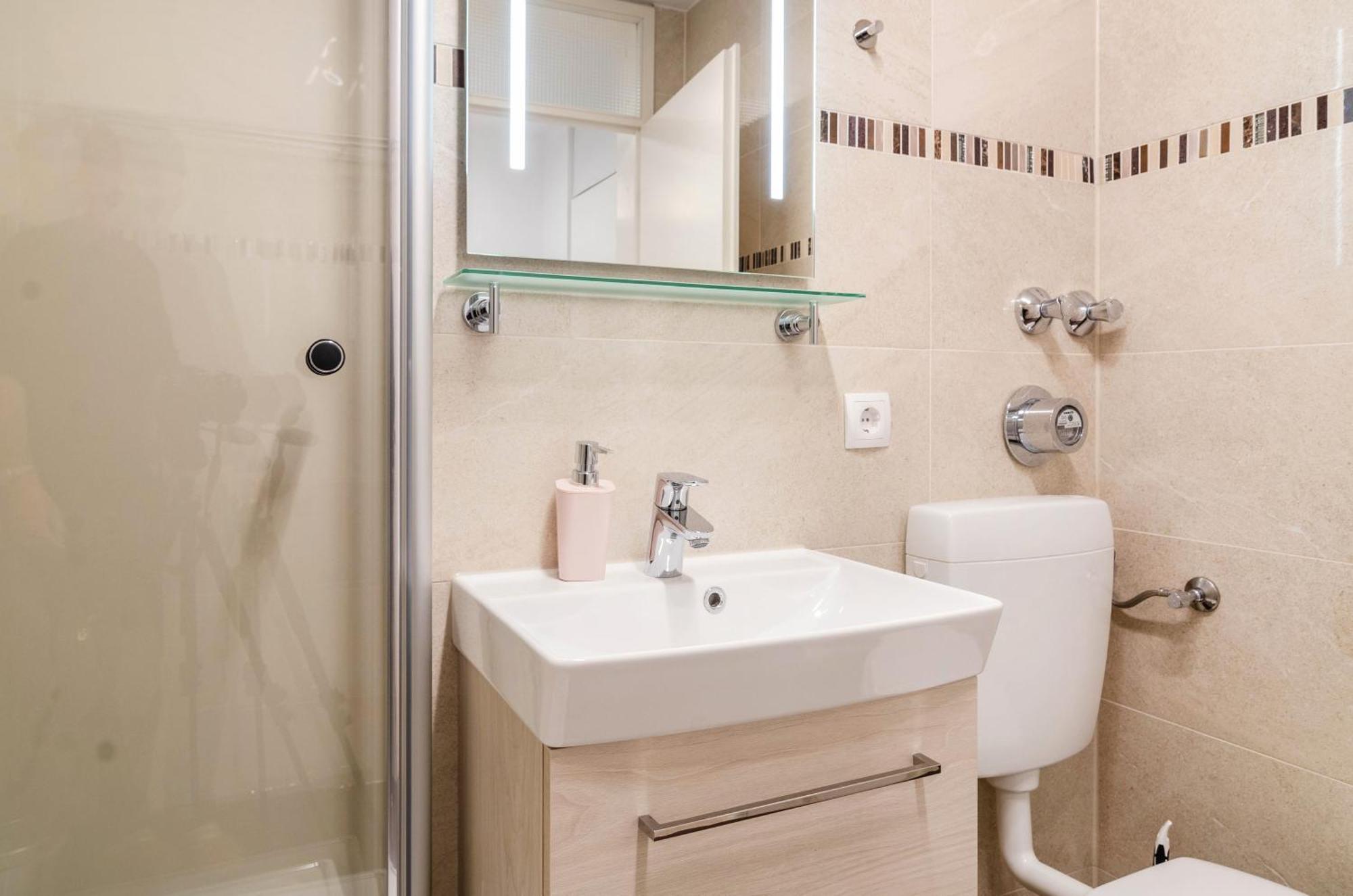 Ferienwohnung Am Weiher メーアスブルク エクステリア 写真